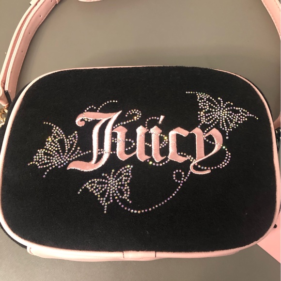 Juicy Couture Wingin It Crossbody Camera Bag NWT Liquorice - Picture 2 of 6